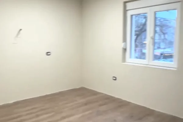 Appartamento in vendita a Tirana 1+1, Vuoto