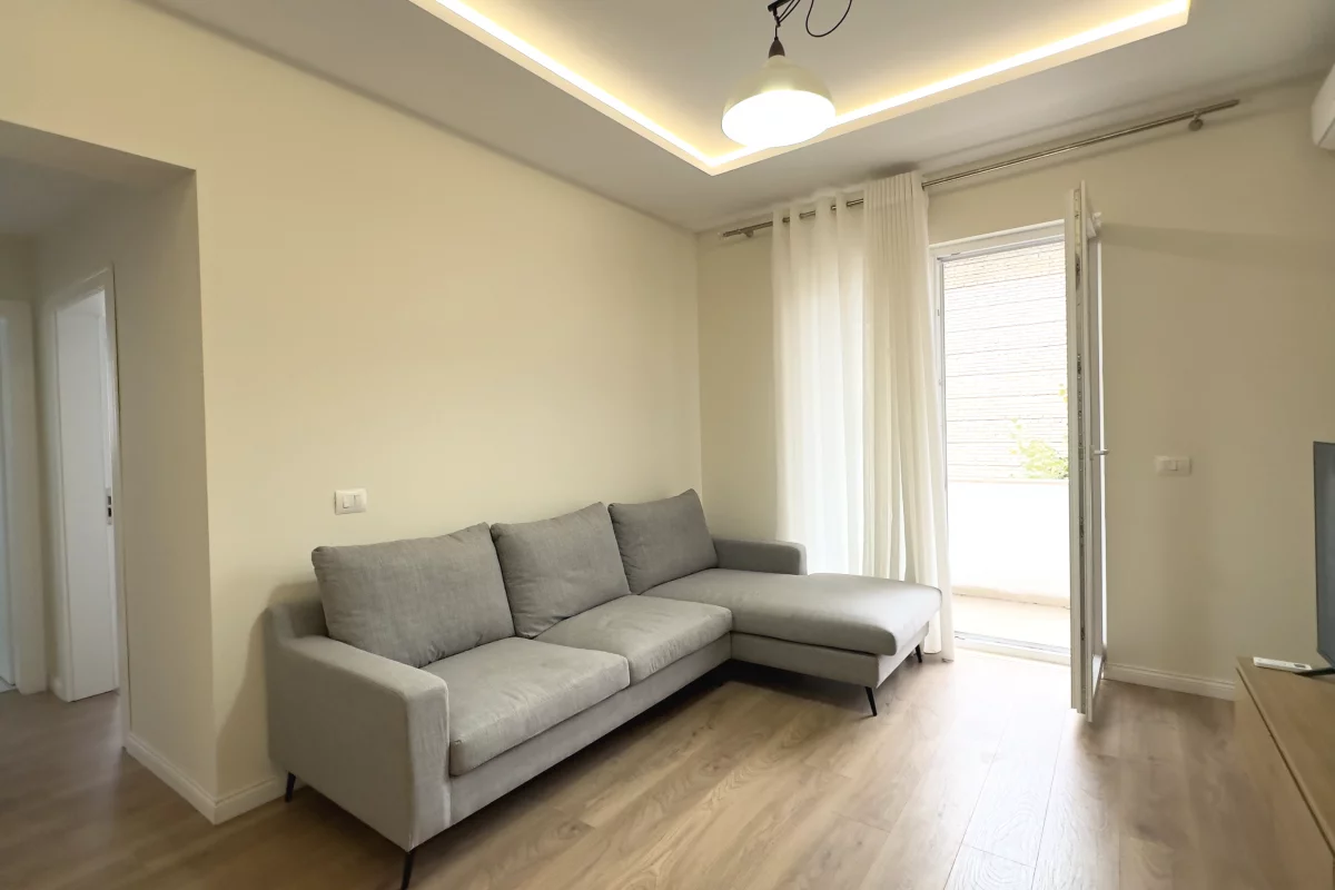 Shtepi me qera Apartament ne Tirane, 1+1, Mobilimi E mobiluar, Pagesa 65,000  Leke.