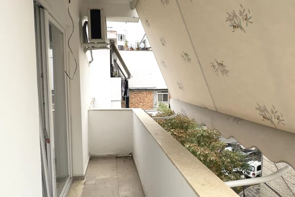 Shtepi me qera Apartament ne Tirane, 1+1, Mobilimi E mobiluar, Pagesa 65,000  Leke.