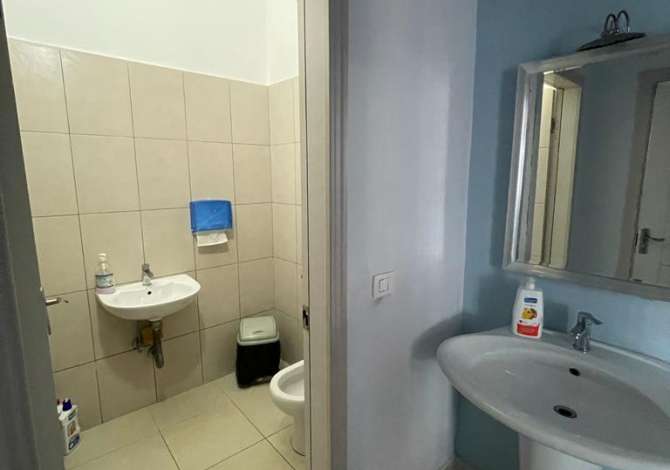 JEPET ME QIRA RESTORANT NE ILIRIA!