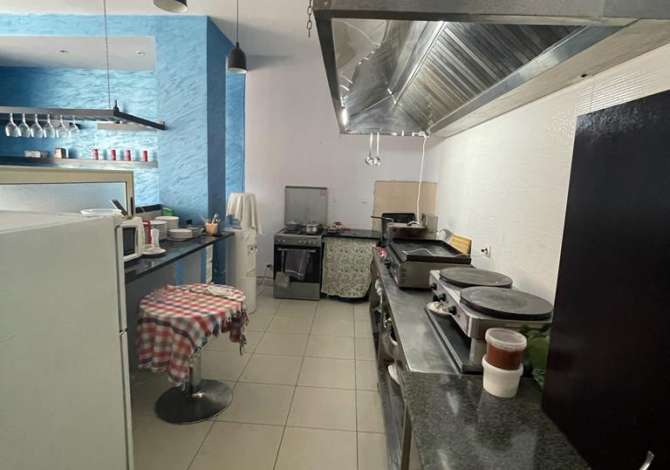 JEPET ME QIRA RESTORANT NE ILIRIA!