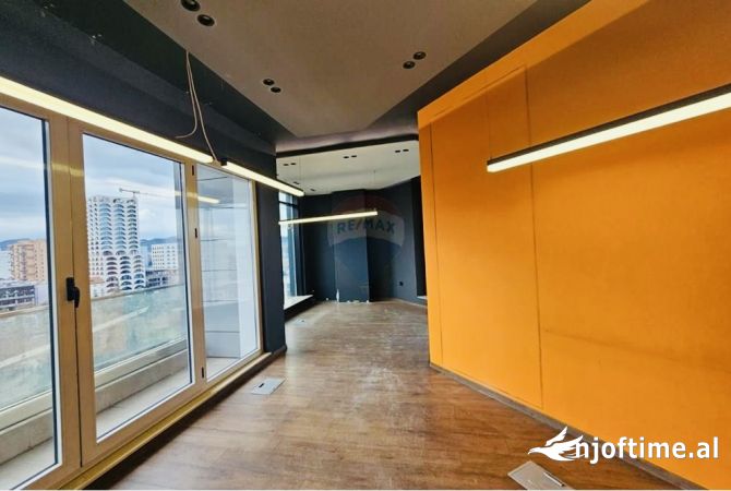 Zyre per qera ne Qender tek Turdiu!