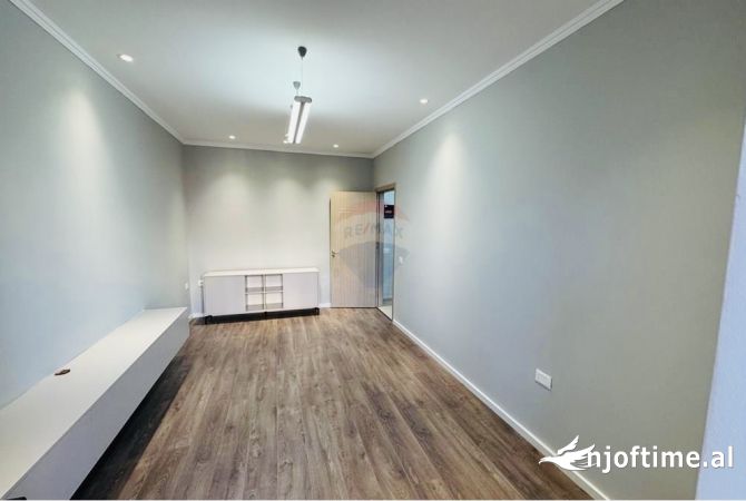 Jepet zyre me qira ne Bllok!