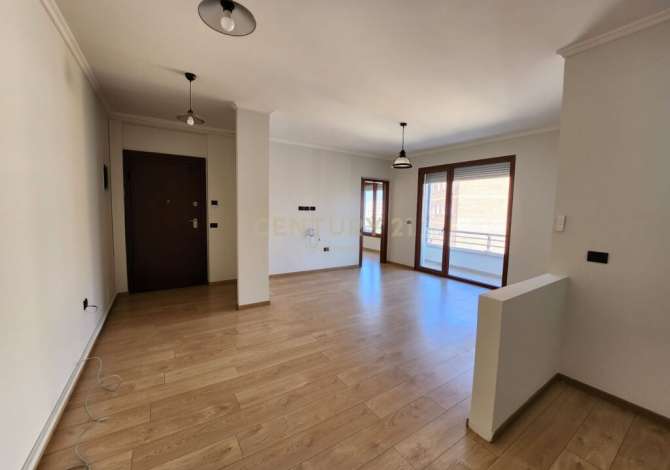 KOMPLEKSI DELIJORGJI, JAPIM ME QIRA AMBIENT PER ZYRA-1000 EURO!!