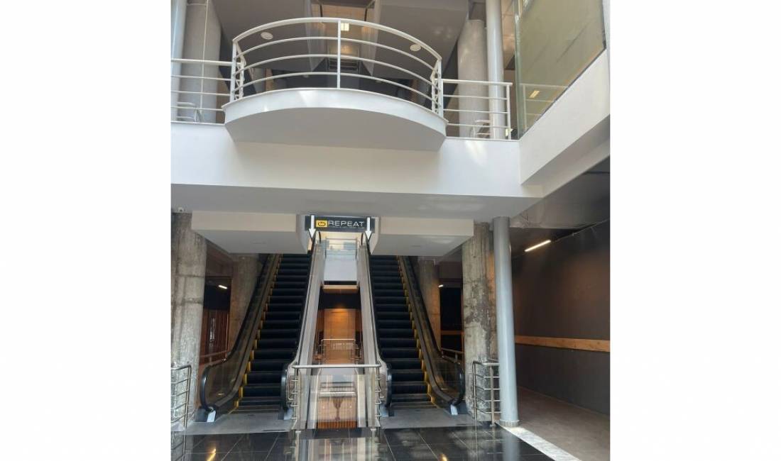 OKAZION! Ambient Komercial per Shitje tek Qendra Tregtare Olympia, Sheshi Willson!!