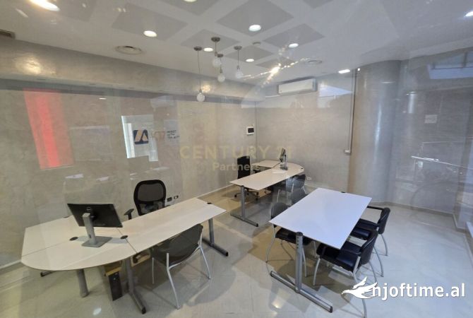 Business Property in Sale 3+1 in Tirana - 170,000 Euro