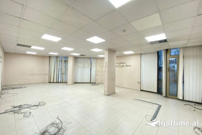 Jepet zyre me Qira prane Sheshit Willson- 3200 EURO!!