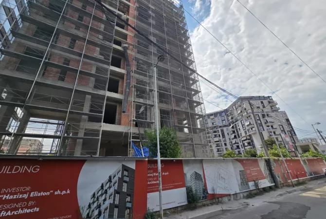 Shtepi ne shitje Apartament ne Tirane, 2+1, Mobilimi Bosh, pa mobiluar, Pagesa 183,000  Euro.