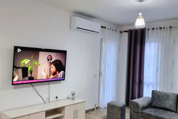 Shtepi ne shitje Apartament ne Pogradec, 1+1, Mobilimi E mobiluar, Pagesa 115,000  Euro.