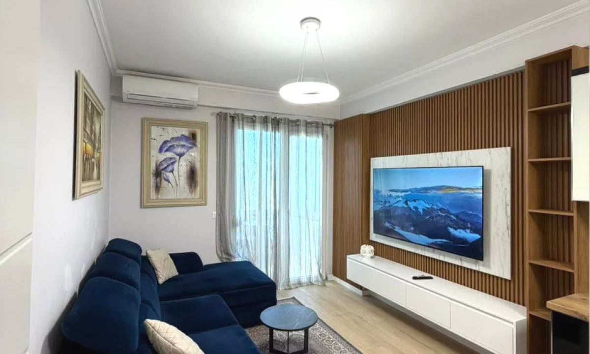Shtepi ne shitje Apartament ne Tirane, 1+1, Mobilimi E mobiluar, Pagesa 12,700,000  Leke.