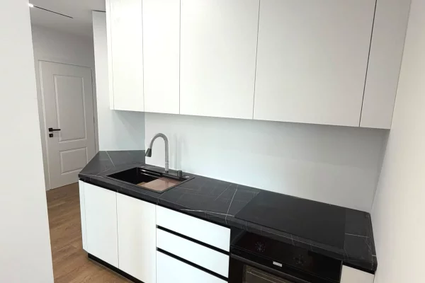 Apartament me Qira 