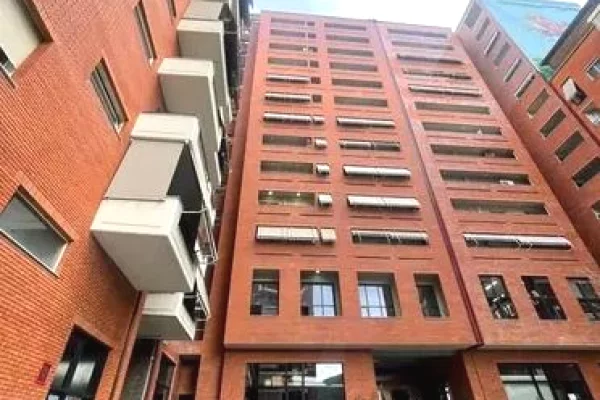 Shtepi ne shitje Apartament ne Tirane, 2+1, Mobilimi E mobiluar, Pagesa 18,200,000  Leke.