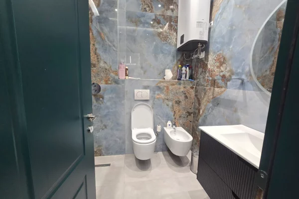 Shtepi me qera Apartament ne Tirane, 2+1, Mobilimi E mobiluar, Pagesa 900  Euro.