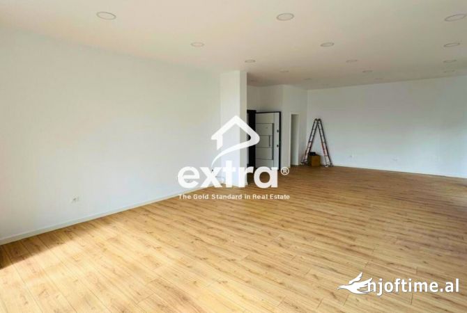 Business Property in Sale 2+1 in Tirana - 230,000 Euro