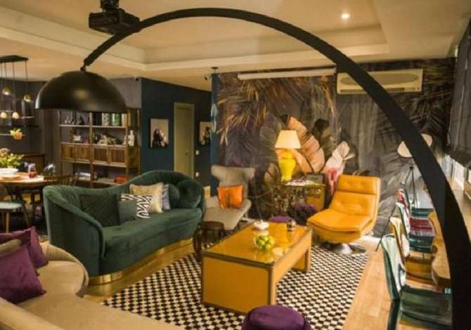 Offerte di lavoro a Tirana, Profession Recepsionist/e , , Pagamento Trattabile.