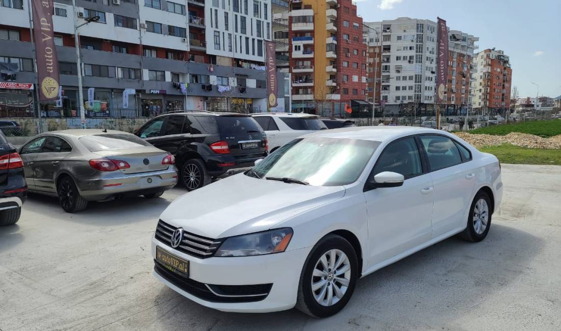 Jepet makina Passat me qera duke filluar nga 35 euro dita