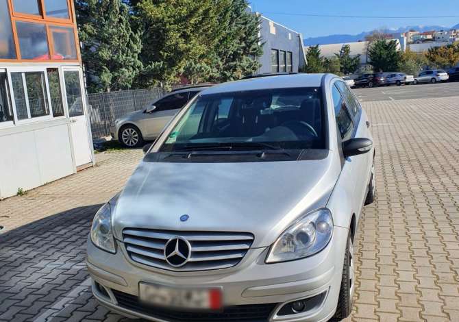 Noleggio Auto a Tirana - 30 Euro