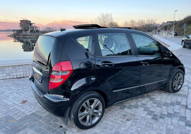 Noleggio Auto a Tirana - 30 Euro