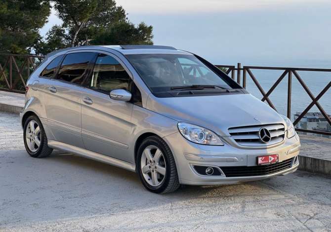 Noleggio Auto a Tirana - 30 Euro