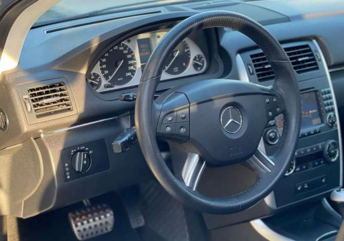 Jepet makina B Clas me qera duke filluar nga 30 euro dita