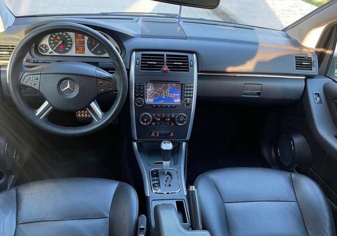 Noleggio Auto a Tirana - 30 Euro