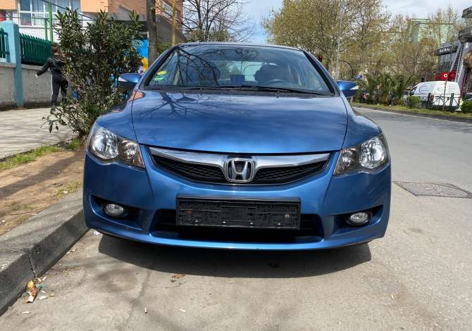 Jepet makina me qera duke filluar nga 35 euro dita