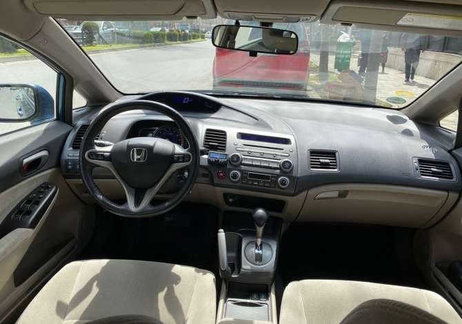 Jepet makina me qera duke filluar nga 35 euro dita