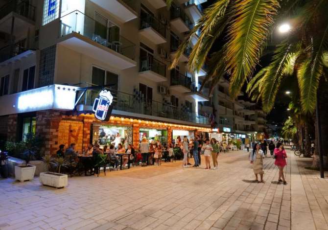 Offerte di lavoro a Santa Quaranta, Profession Kamarier/e, Zgarist, Sanitare  , Con esperienza, Pagamento Trattabile.