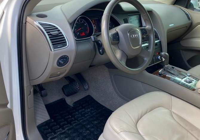 Jepet Makina Audi q7 Me Qera Duke Filluar Nga 60 euro dita.
