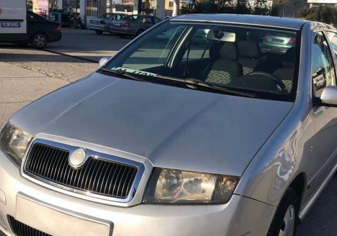 Noleggio Auto a Fier - 25 Euro