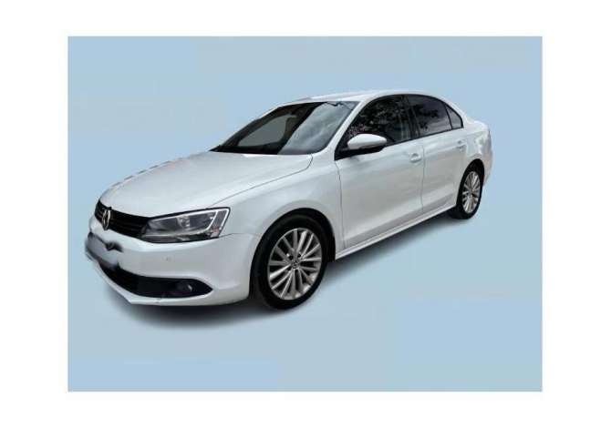  Jepet Volkswagen Jetta me qera duke filluar nga 30 Euro/dita