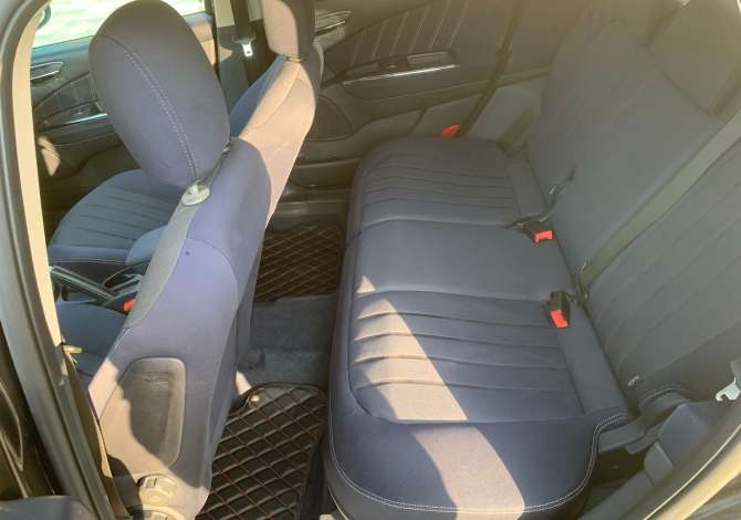 Noleggio Auto a Tirana - 30 Euro