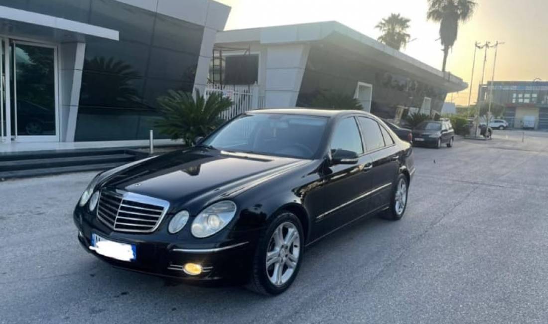 Jepet makina Mercedes Evo me qera duke filluar nga 30  euro dita