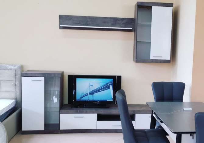  Mobileri Ajax ofron mobilim modern dhe kontemporan te ambienteve tuaja