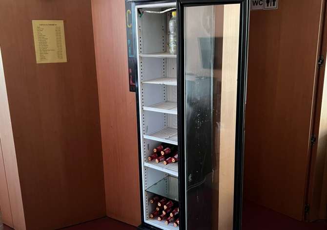 Pajisje biznesi ne shitje ne Tirane - 4,000 Euro