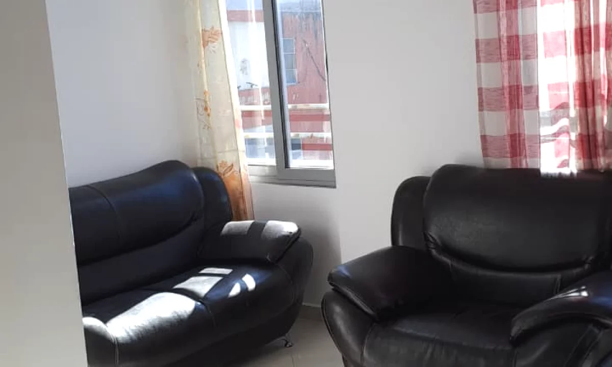 Shtepi ne shitje Apartament ne Tirane, 2+1, Mobilimi E mobiluar, Pagesa 85,000  Euro.