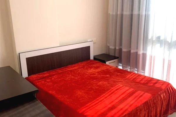 Shtepi me qera Apartament ne Tirane, 2+1, Mobilimi E mobiluar, Pagesa 700  Euro.