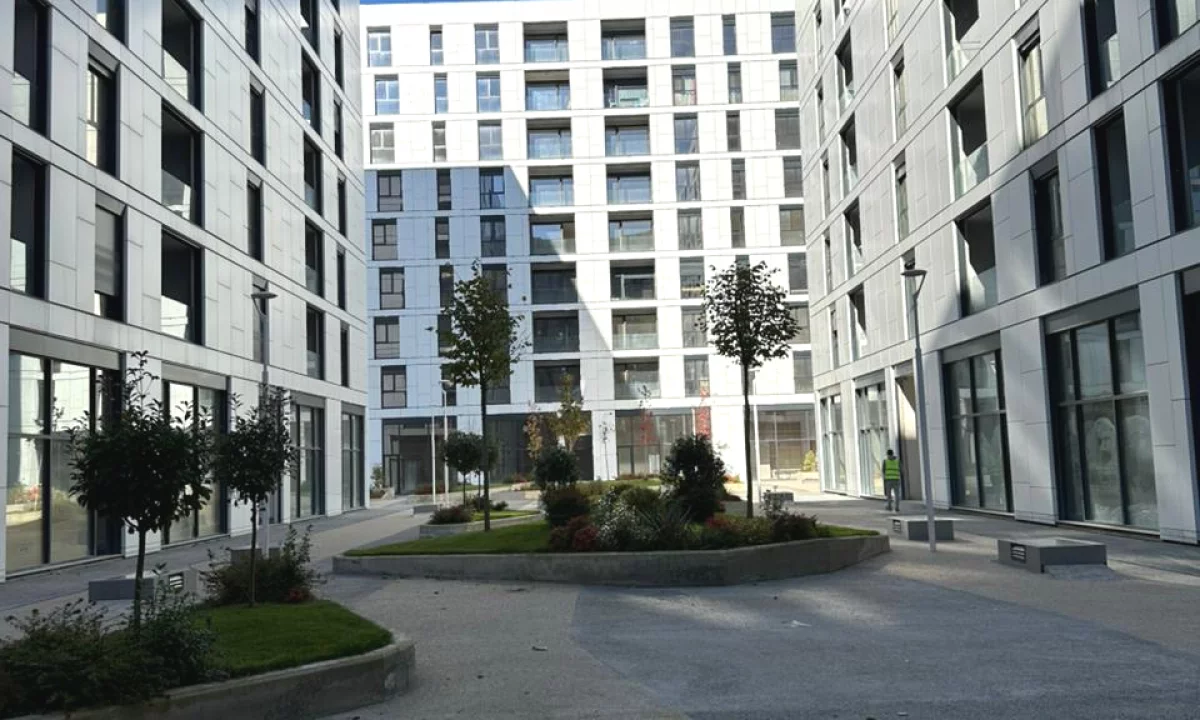 Apartment for sale in Tirana 2+1, Emty