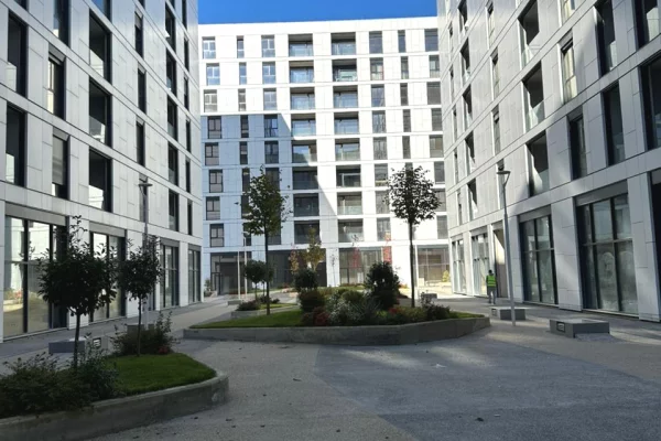 Apartament 2+1 për Shitje – Rruga Dritan Hoxha, Akses Tirana