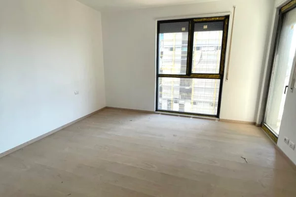 Apartment for sale in Tirana 2+1, Emty