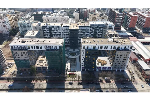 Business Property in Sale 1+1 in Tirana - 140,000 Euro