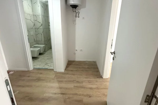 Shtepi me qera Apartament ne Tirane, 1+1, Mobilimi E mobiluar, Pagesa 350  Euro.