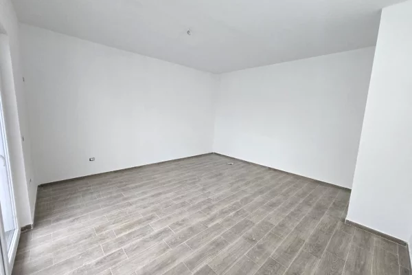 🏡Shitet Apartament 1+1 + Ballkon – Bulevardi i Ri