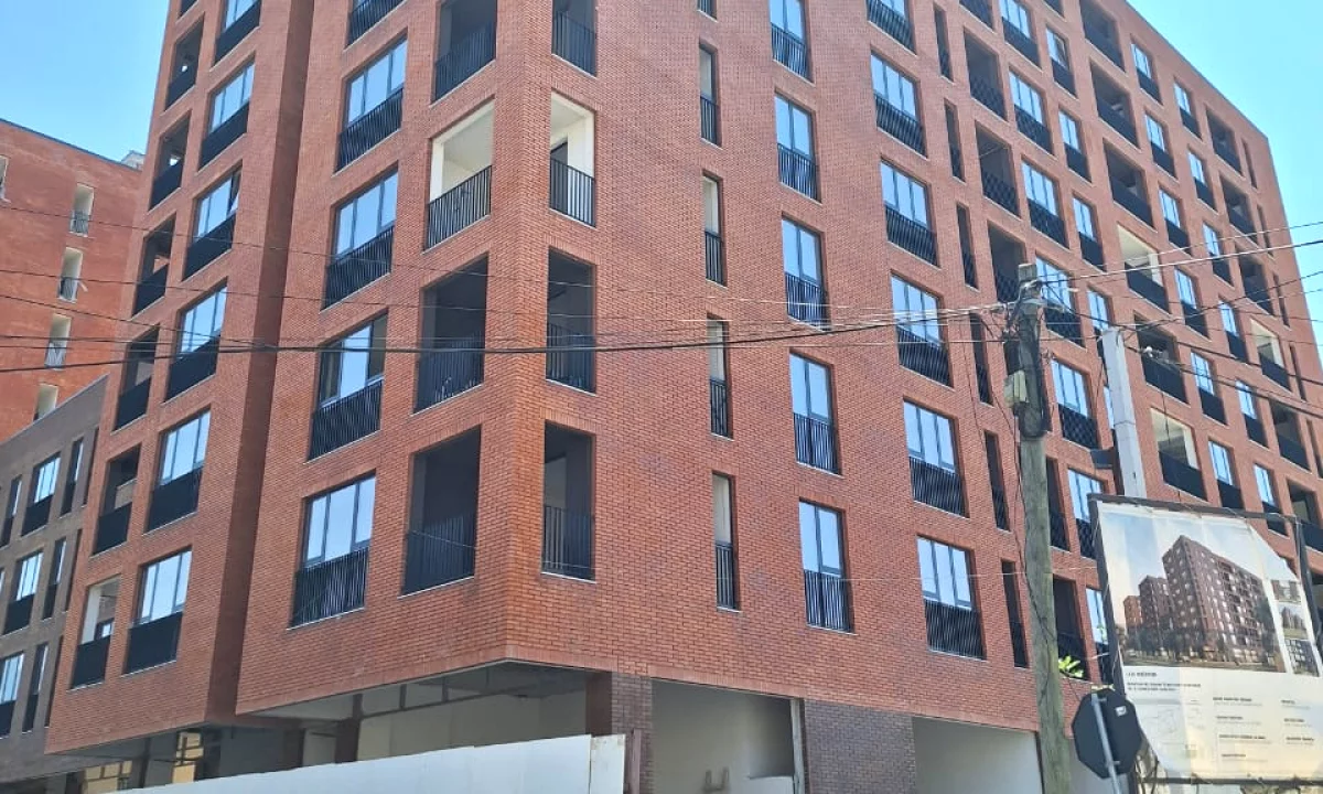 Apartment for sale in Tirana 1+1, Emty