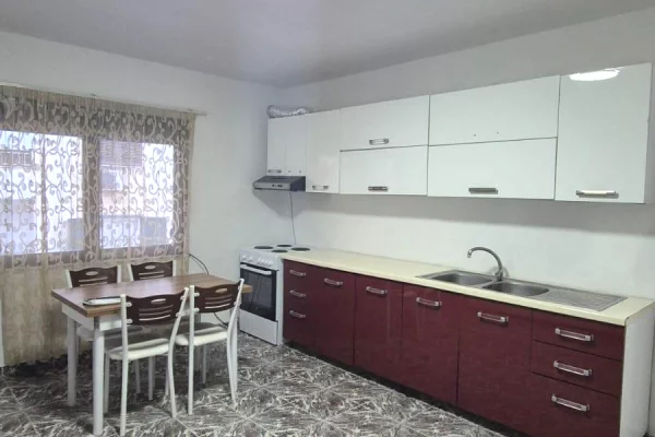 Shtepi me qera Apartament ne Tirane, 2+1, Mobilimi E mobiluar, Pagesa 600  Euro.