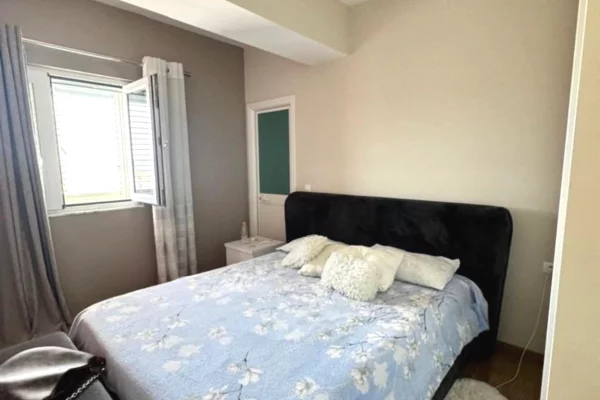 Appartamento in affitto a Tirana 2+1, Arredato