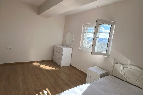 Appartamento in affitto a Tirana 2+1, Arredato