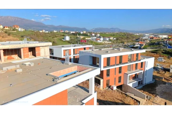 Apartment for sale in Tirana 3+1, Emty