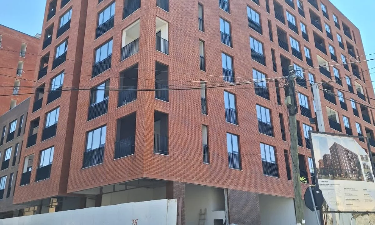 Apartment for sale in Tirana 1+1, Emty