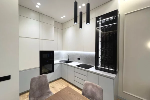 Shtepi me qera Apartament ne Tirane, 1+1, Mobilimi E mobiluar, Pagesa 900  Euro.